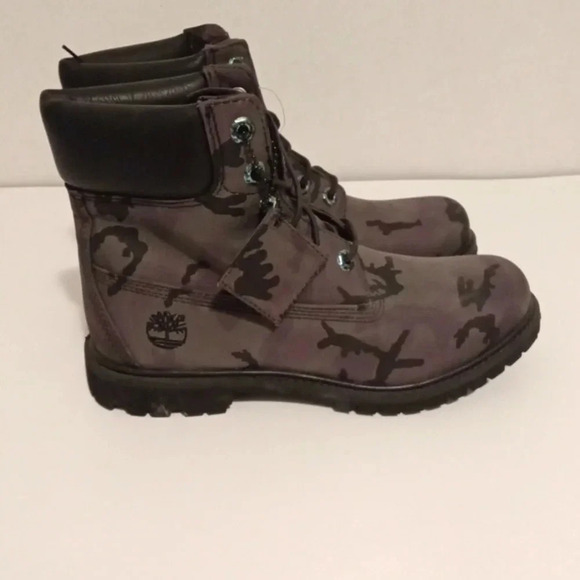 Timberland purple Iridescent camo combat boots size 8.5 women - Picture 1 of 6